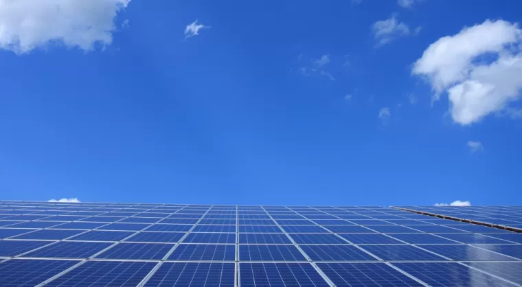 Installation de panneaux photovoltaïques à Amiens, Amiens, VIA RENOV